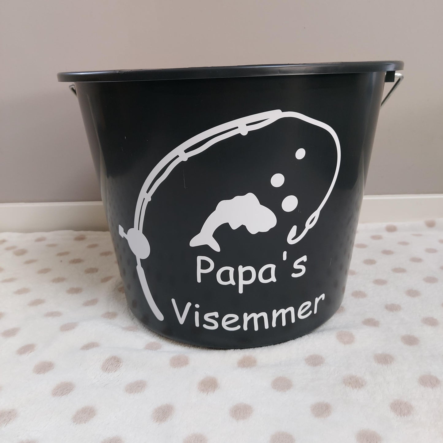 Emmer bedrukt met tekst van Het Blije Snoetje.