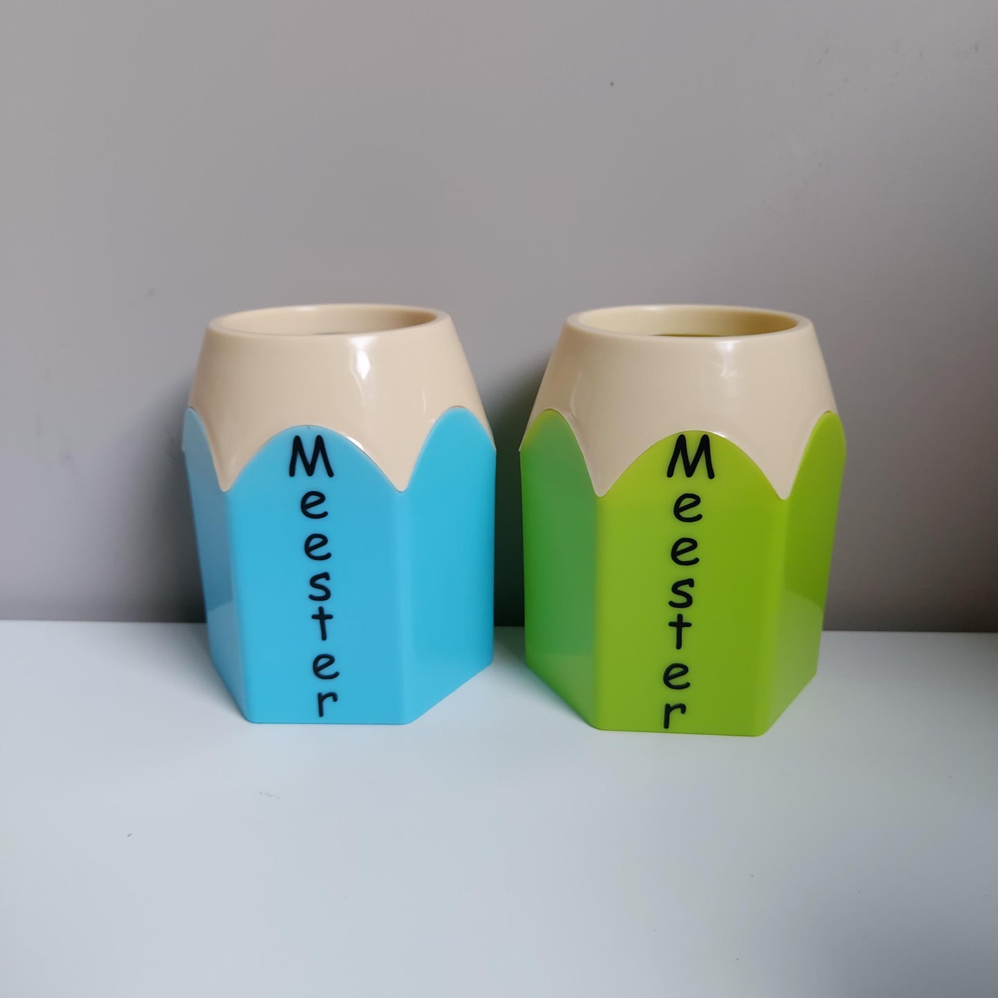 Meester cadeautjes van het blije snoetje