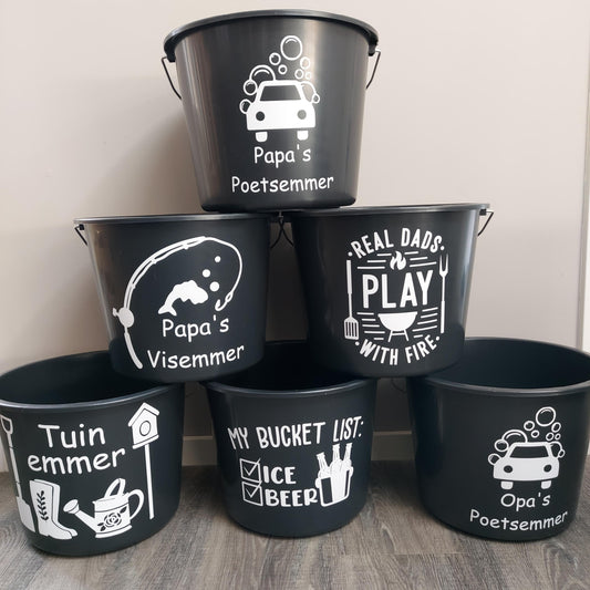 Daddy survival kit: hét cadeau voor de aanstaande vader Daddy survival kit: hét cadeau voor de aanstaande vader
