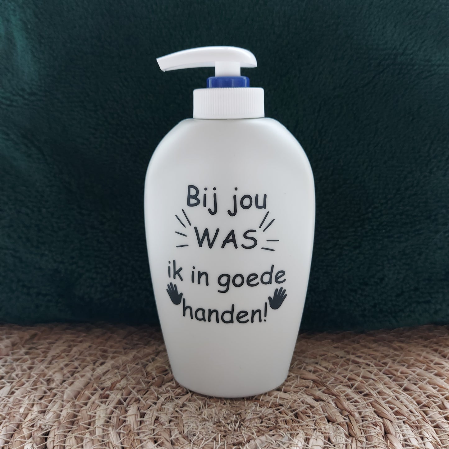 handzeep bij jou was ik in goede handen juf meestercadeau van het blije snoetje.