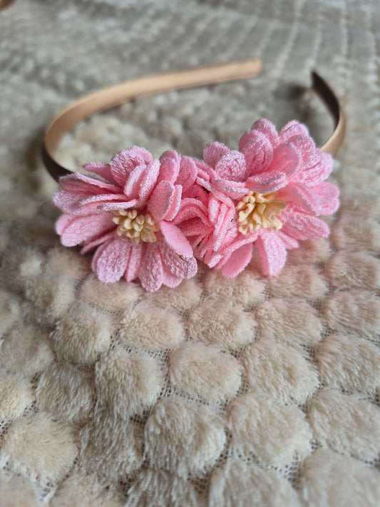 Diadeem met stoffen bloemen – Licht roze
